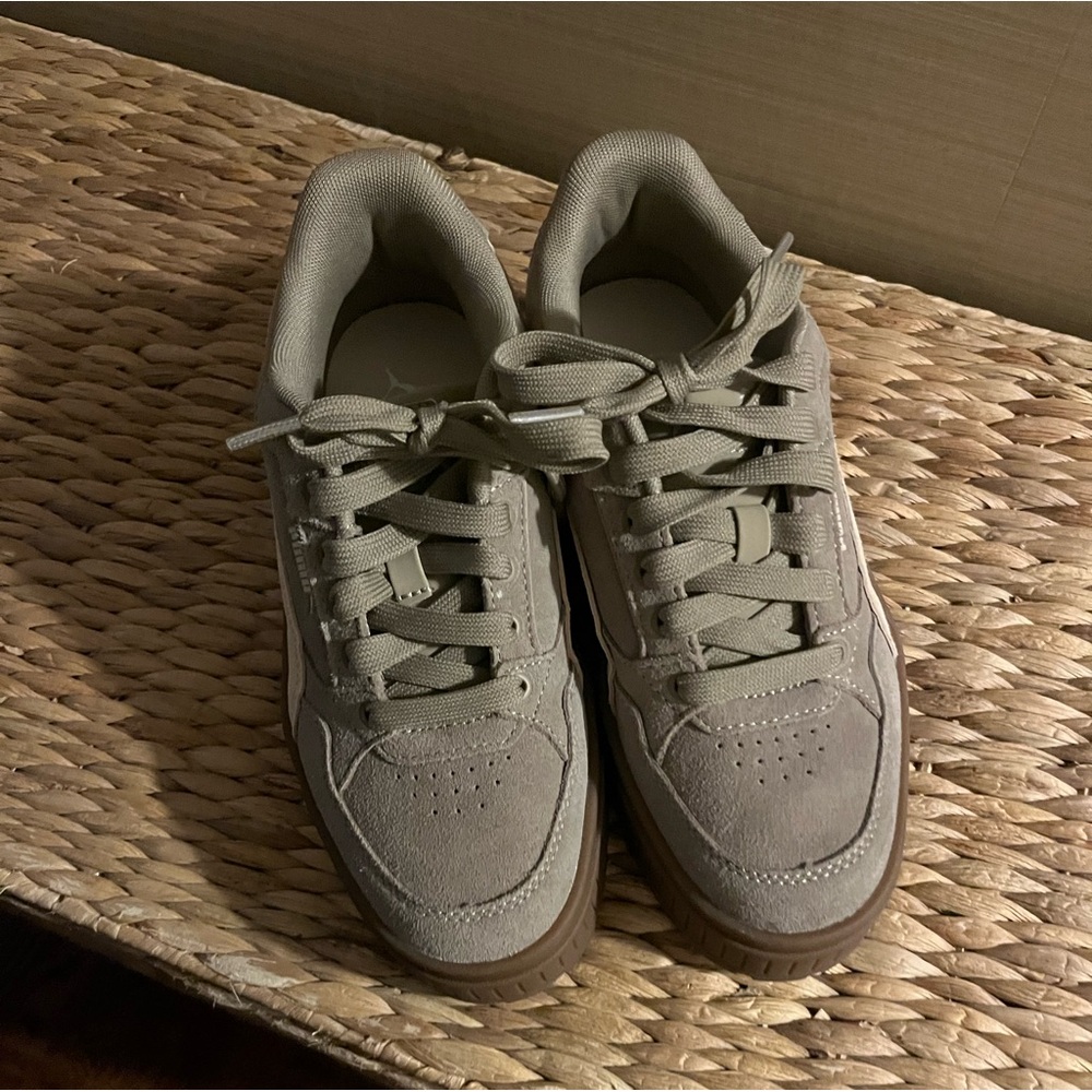 Stylish Gray Sneakers